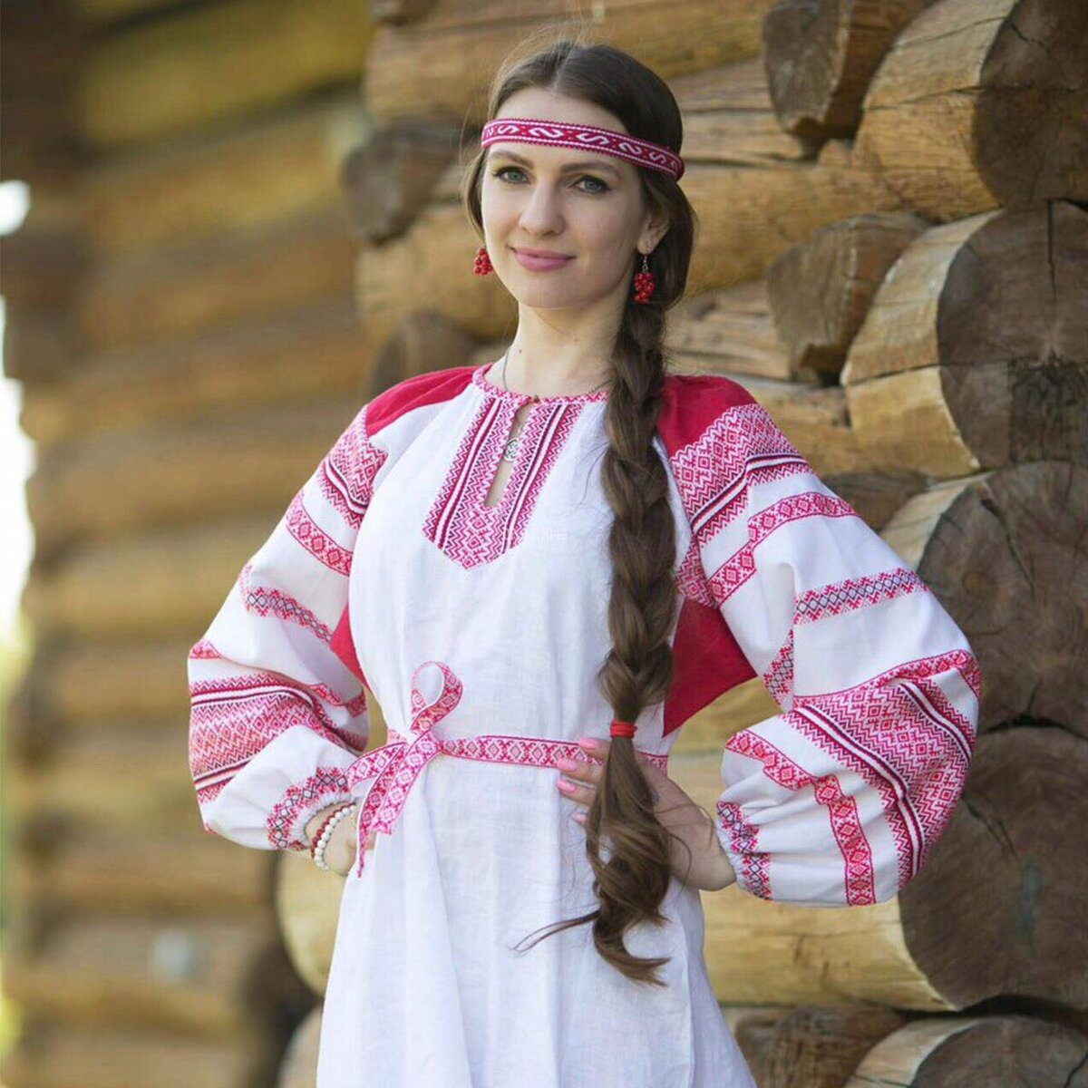 Girls in Slavic costumes in Hamamatsu