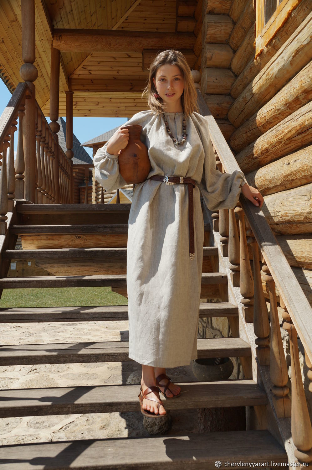 Girls in Slavic costumes in Hamamatsu