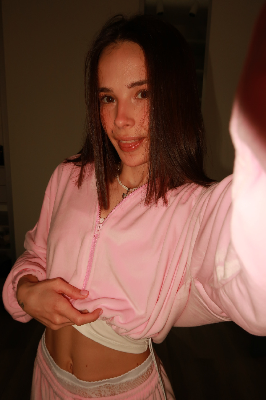 Tina brings the glow — live moments in Hamamatsu